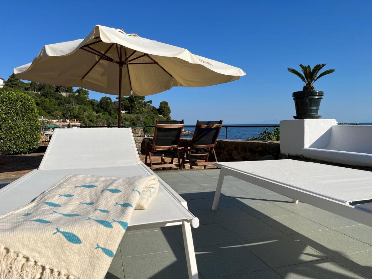 Nelinda Waterfront Accommodation Casamicciola Terme Eksteriør billede