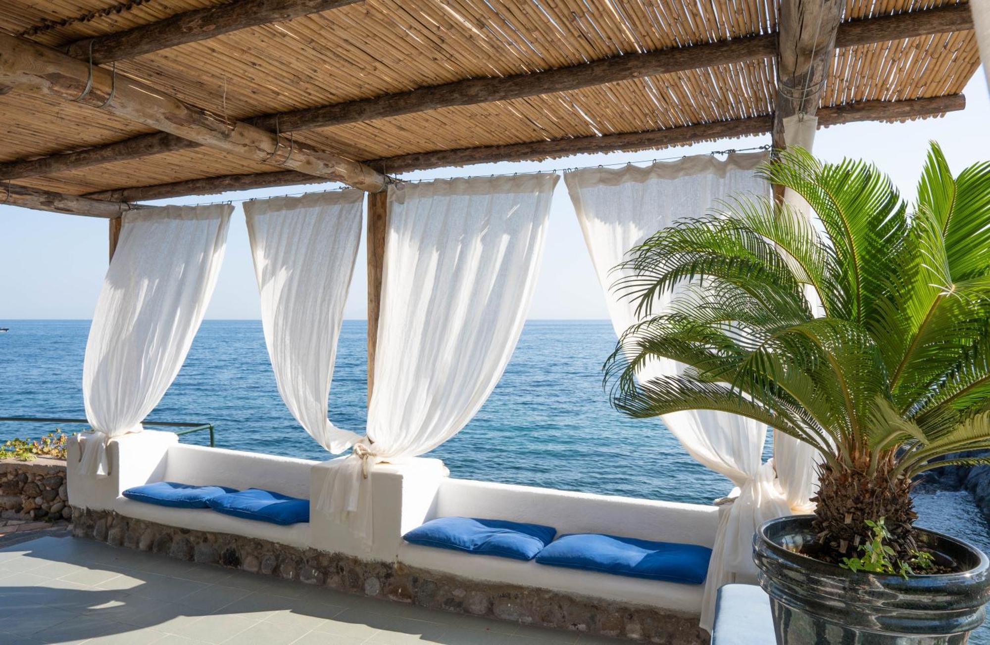 Nelinda Waterfront Accommodation Casamicciola Terme Eksteriør billede